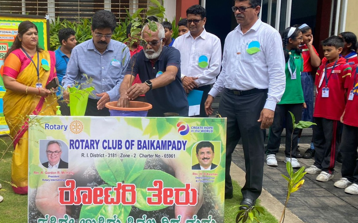 Informative session by Rotary club on medicinal plants